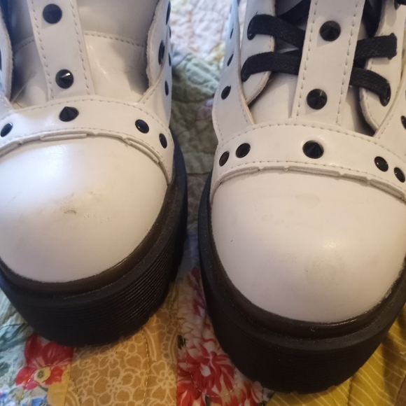 SOLD!! Strange Cvlt Disorder Bondage Boots Size 8 - Picture 5 of 7